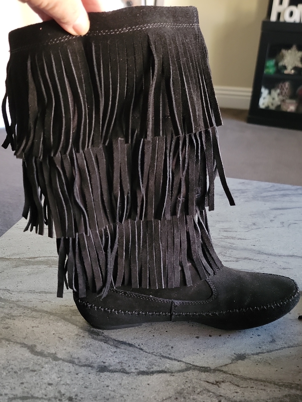 LAUREN CONRAD Fringed Moccasin Boots Black Size 8.5M